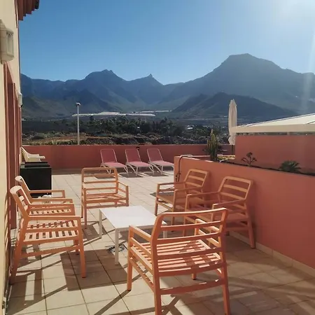 Terrazas Del Duque Ii, Luxury Seaview Apartment, شقة