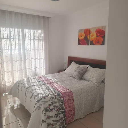 Terrazas Del Duque Ii, Luxury Seaview Apartment, דירה